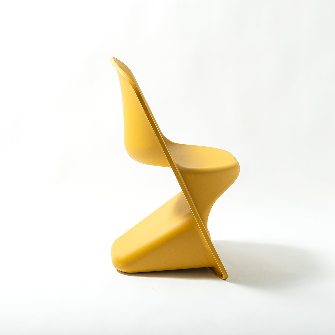 STACKING CHAIR(イエロー)