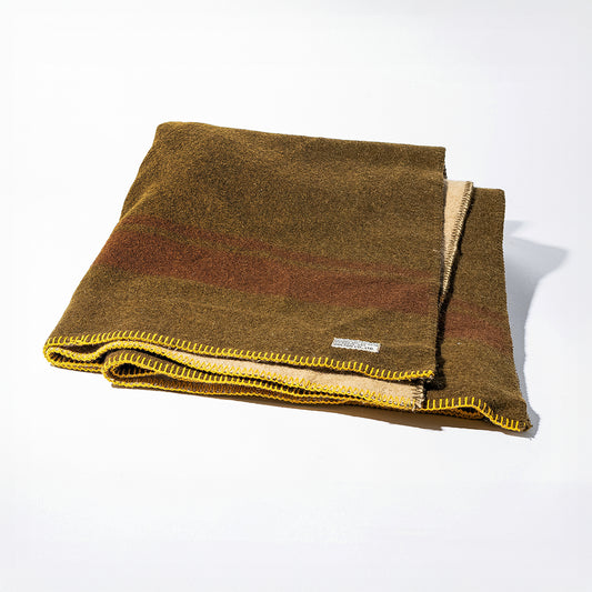 ウールラグ　アウトドアラグ　ラグ　ブランケット