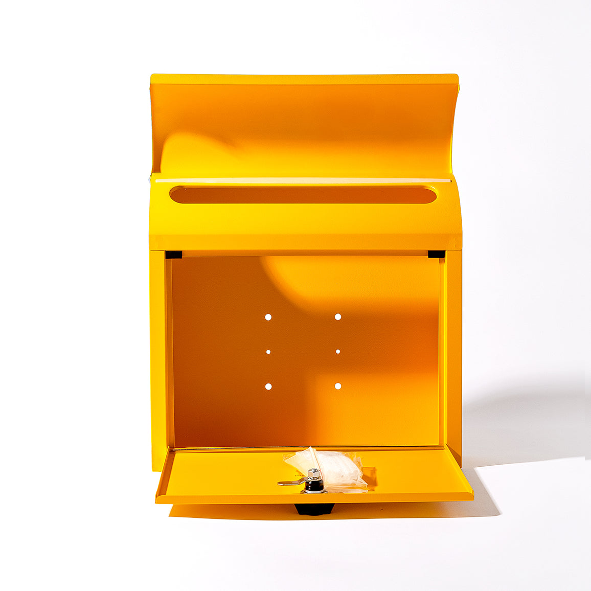 鍵付きポスト (イエロー)　メールボックス　郵便受け