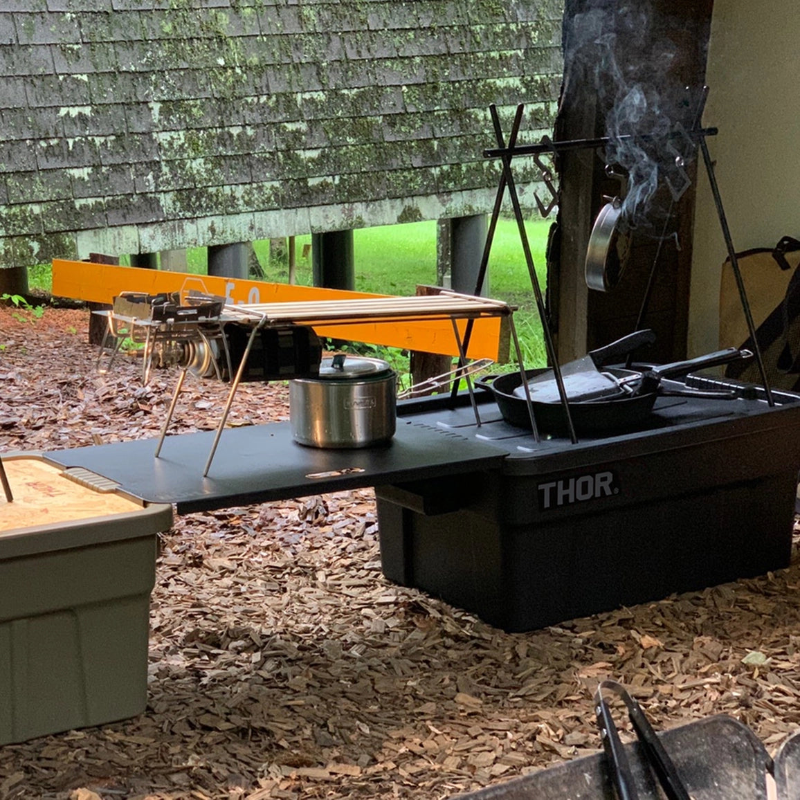 THOR LARGE TOTE DC　収納ボックス　コンテナ